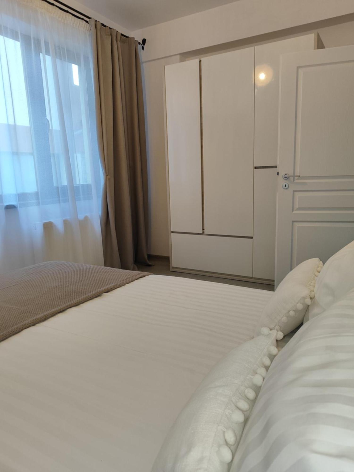 Beach View Apartment Năvodari Eksteriør billede