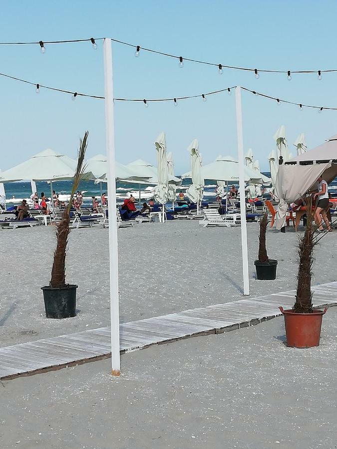 Beach View Apartment Năvodari Eksteriør billede